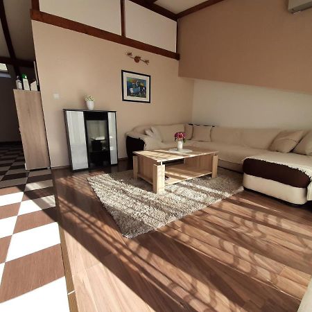 Apartment Franka Dramalj Esterno foto